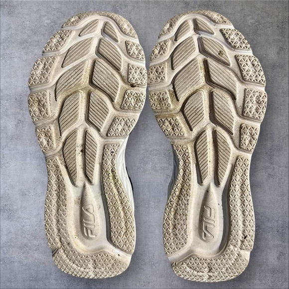 Women’s FILA Speed Stride 20 Running Shoe - Picture 5 of 9